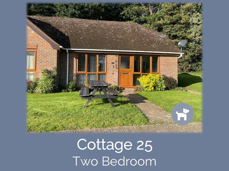 Glyndley Manor Cottages Polegate Exteriér fotografie